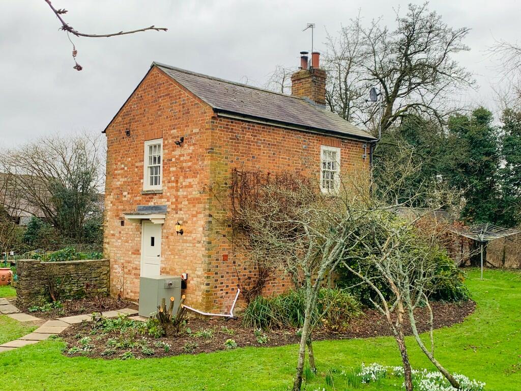 Main image of property: Grooms Cottage, Kings End Farmhouse, Manor Farm Road, Barton Hartshorn, Buckinghamshire