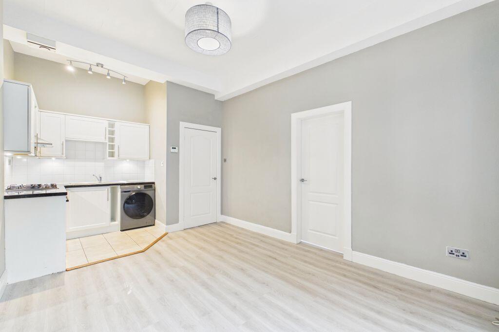 Apartment in Edinburgh - View 5