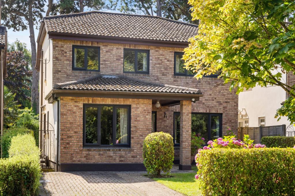 Main image of property: 4 Church Gate, Church Road, Greystones, Co Wicklow, A63 CD93