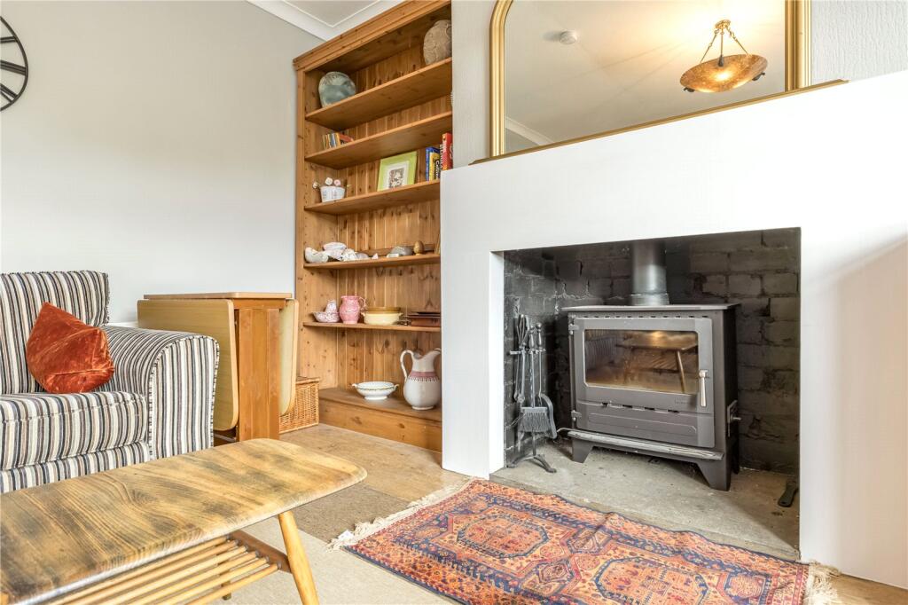 Fairfields Road, Hinchliffe Mill, Holmfirth, HD9 - View 6