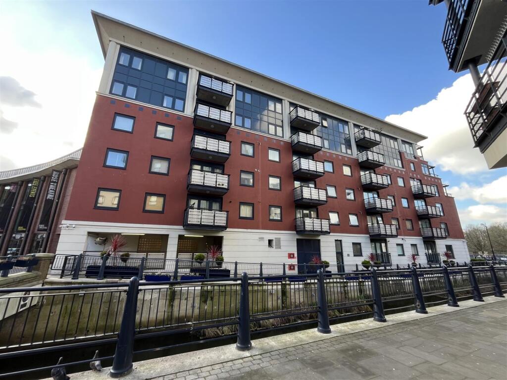 Main image of property: Kingston Riverside