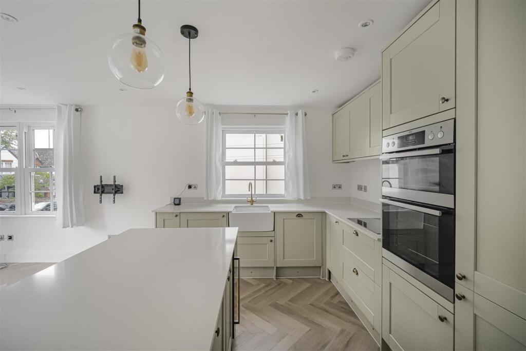 Apartment in Cardiff, The Laundry Quarter, Pontcanna - View 3