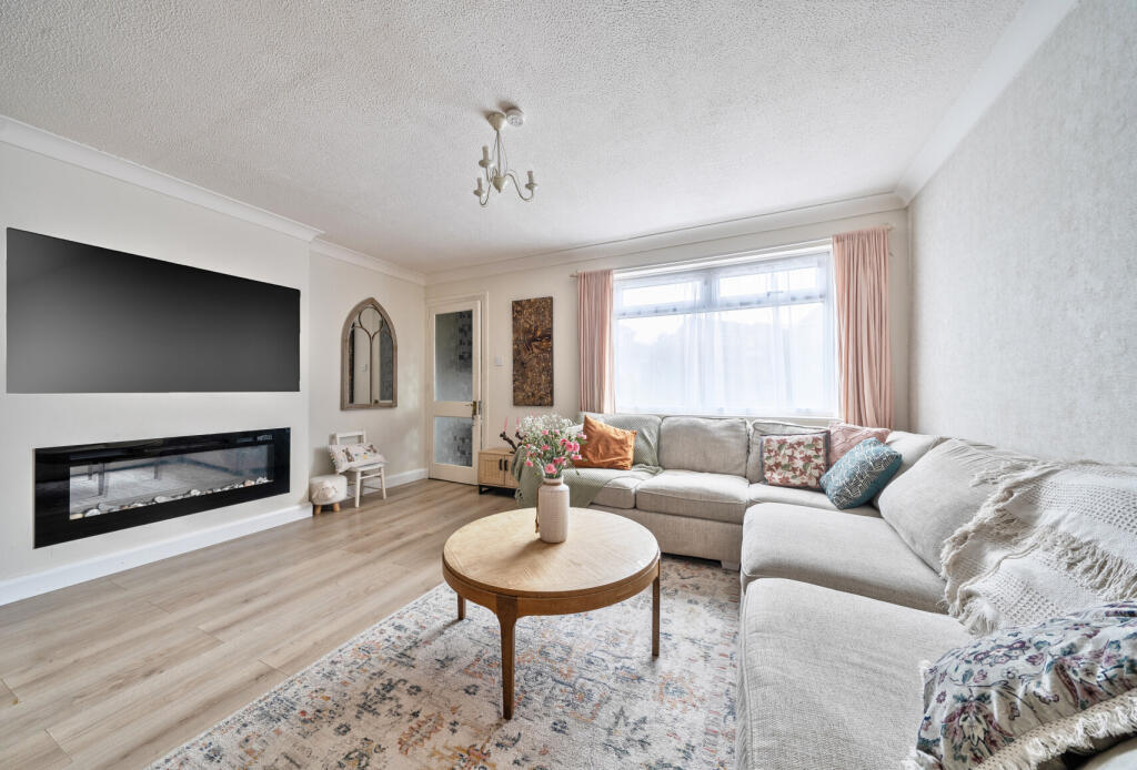 Kenilworth Drive, Willsbridge, Bristol, BS30 photo 2