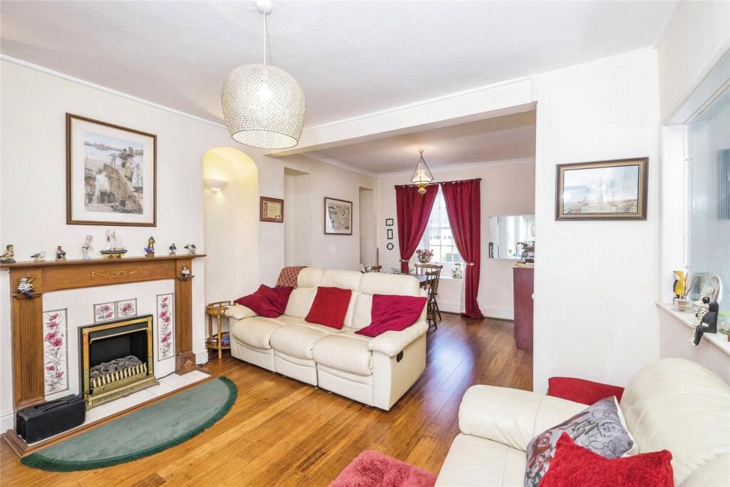 Cornwall Terrace, Penzance, Cornwall, TR18 photo 4