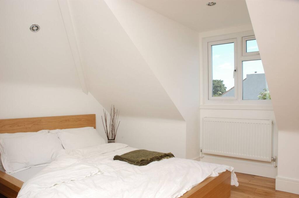 Main image of property: Lodge Lane, Finchley, London, N12