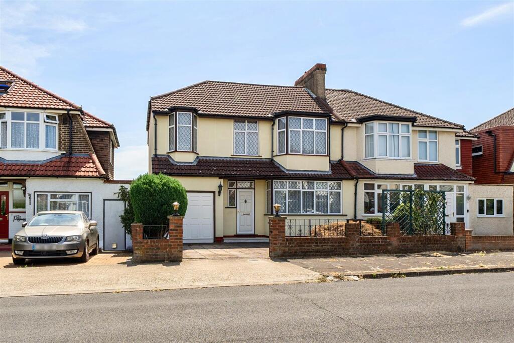 Main image of property: The Byeways, Surbiton