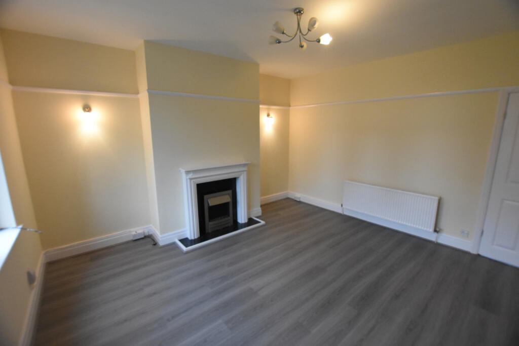 Kirkham Road, Freckleton, PR4 - View 5