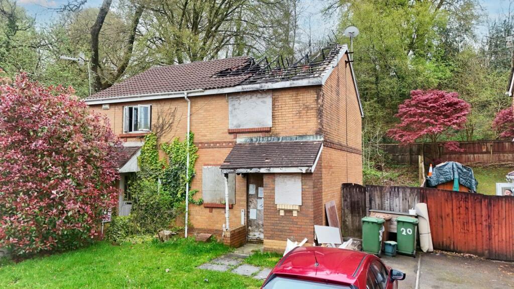 Main image of property: 19 Rowland Drive, Caerphilly, Mid Glamorgan, CF83 1TX
