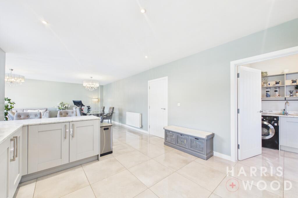 House in Tendring, Elmstead - More