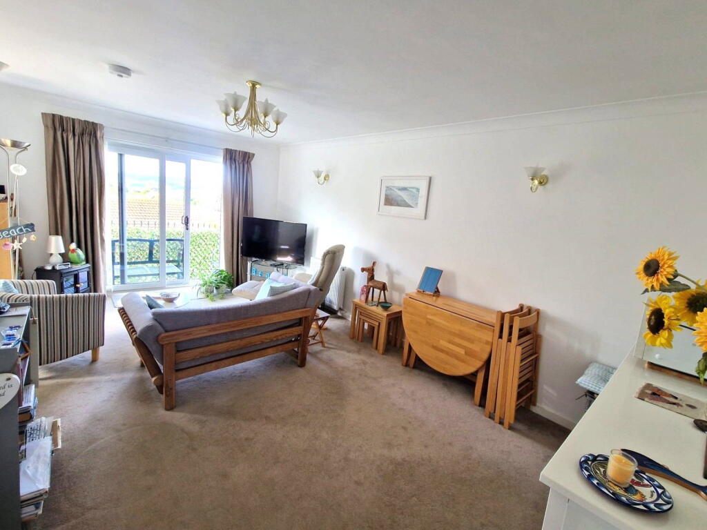 Apartment in East Devon, Exmouth - View 3