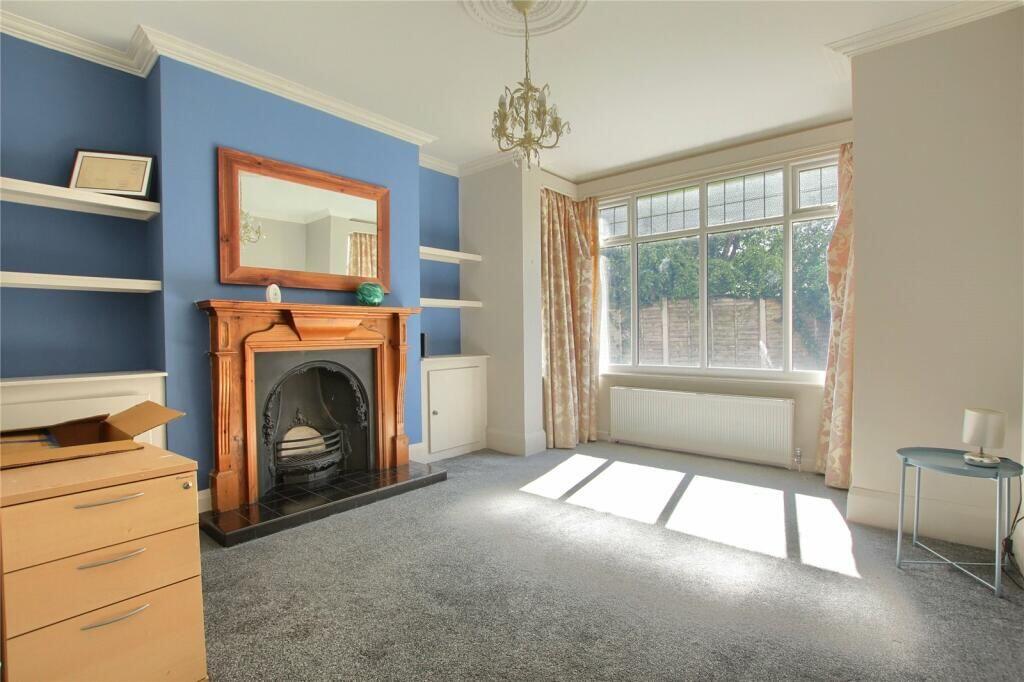 Cambridge Avenue, Middlesbrough, TS5 5HQ photo 4