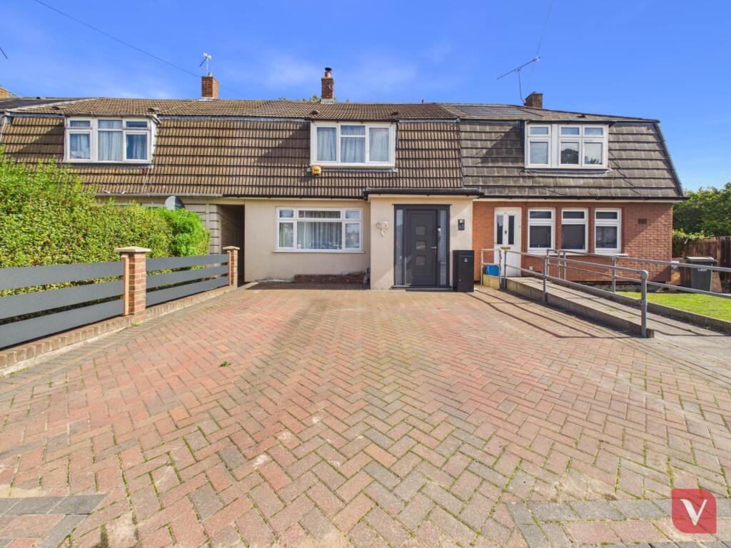 Main image of property: Hurst Way, Luton