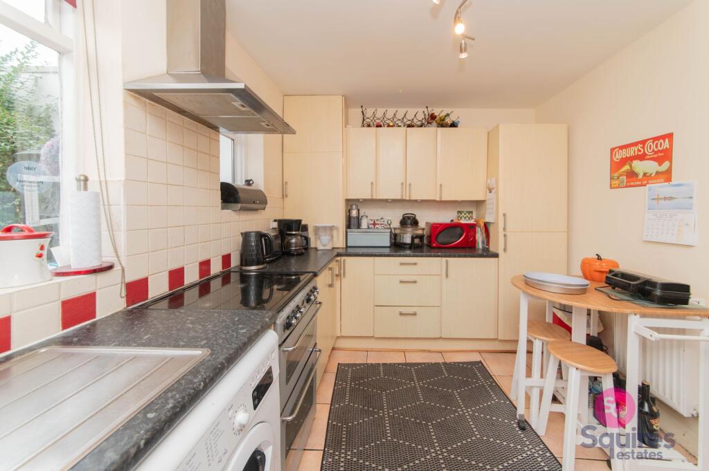 House in London - View 4