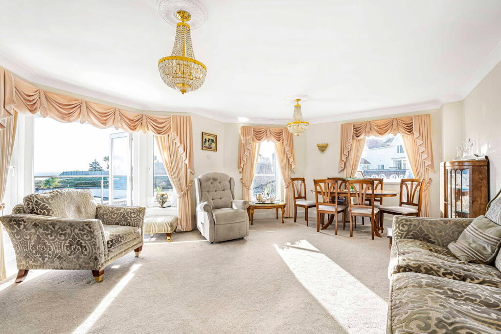 Cliff Road, Torquay, Devon, TQ2 6SW photo 3