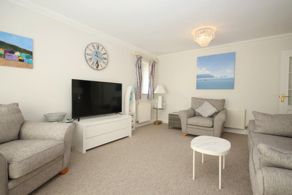 Apartment in Southampton - View 5