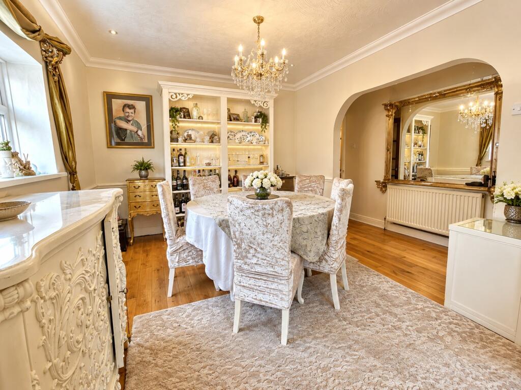 House in Southampton, Bitterne Park - View 3