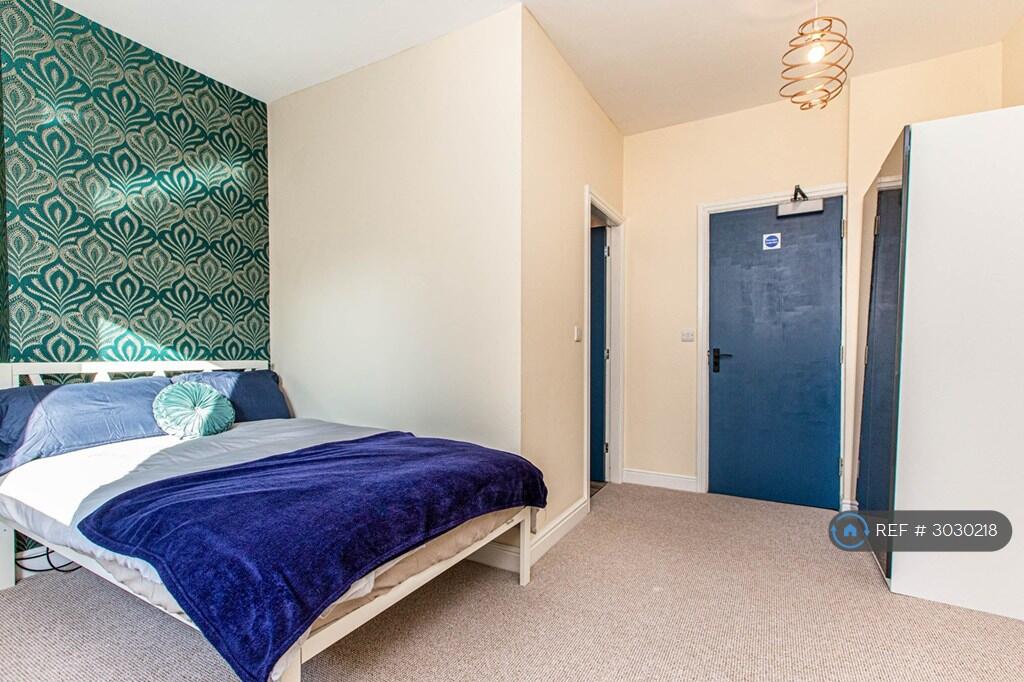 House in Chesterfield, Stonegravels - View 4