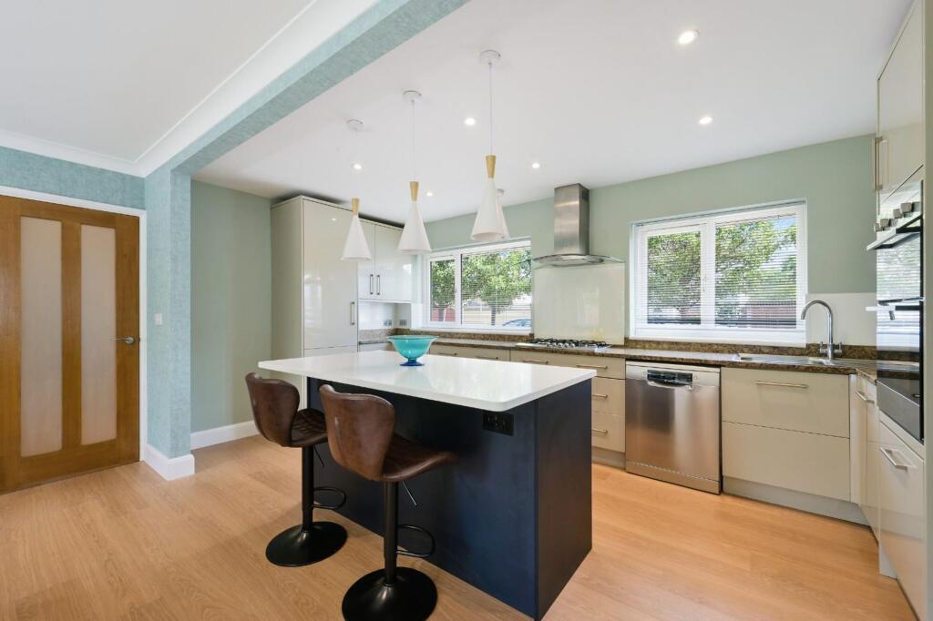 House in Kingston upon Thames - View 5