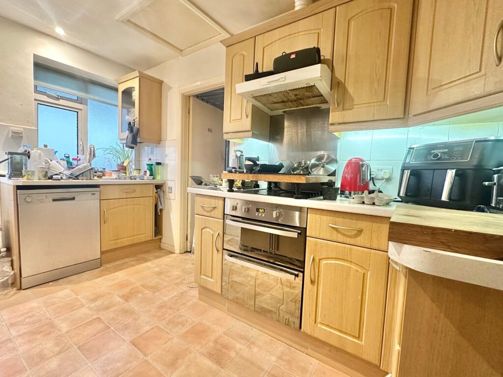 Ocklynge Close, Bexhill-on-Sea, TN39 photo 3