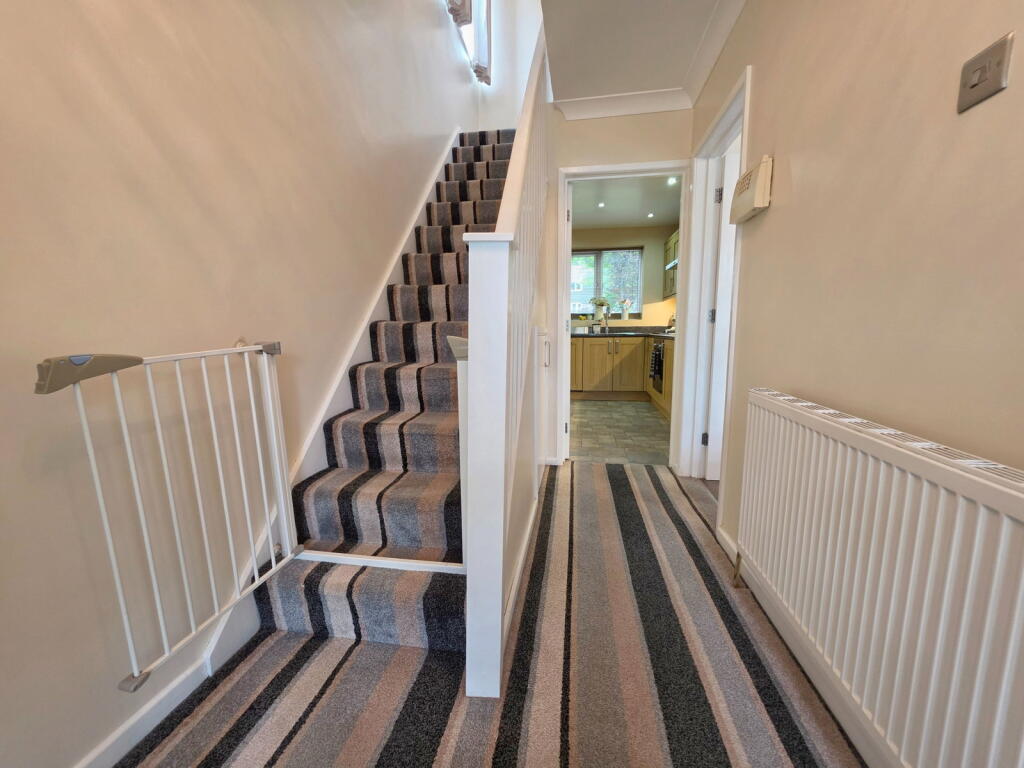 House in Barnsley, South Yorkshire - View 2