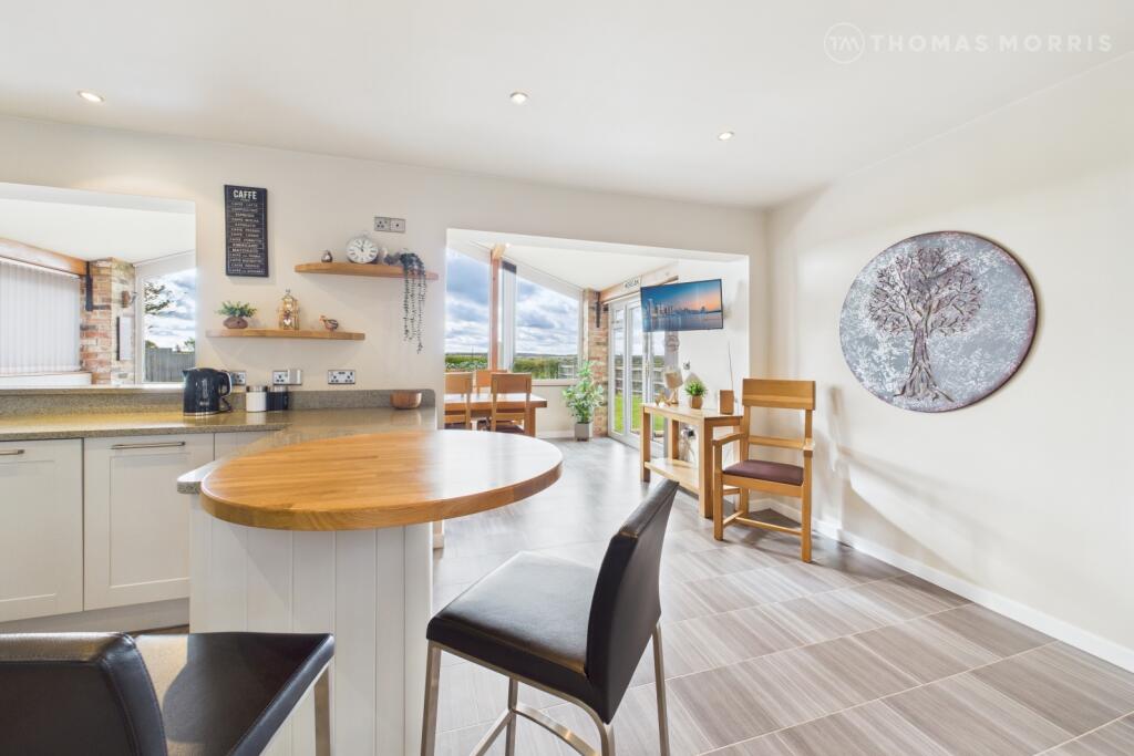 Meadow Road, Upwood, Ramsey, Huntingdon, PE26 photo 4
