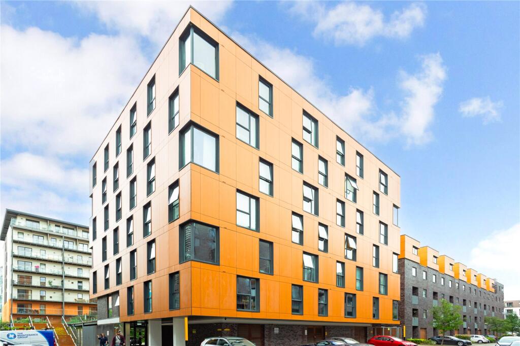 Advent Way, Manchester, Greater Manchester, M4