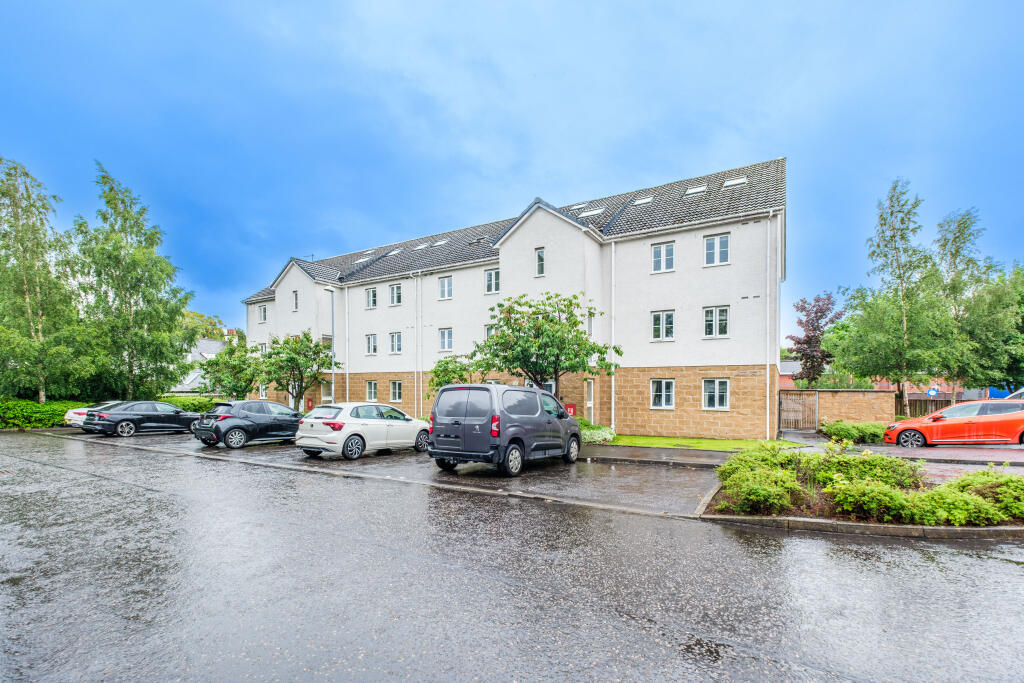 Main image of property: 39 Trinity Drive, Uddingston, G71