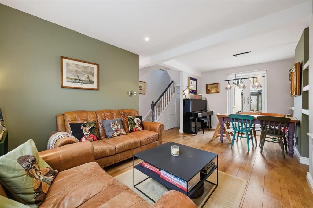 House in London, Collier's Wood - View 5