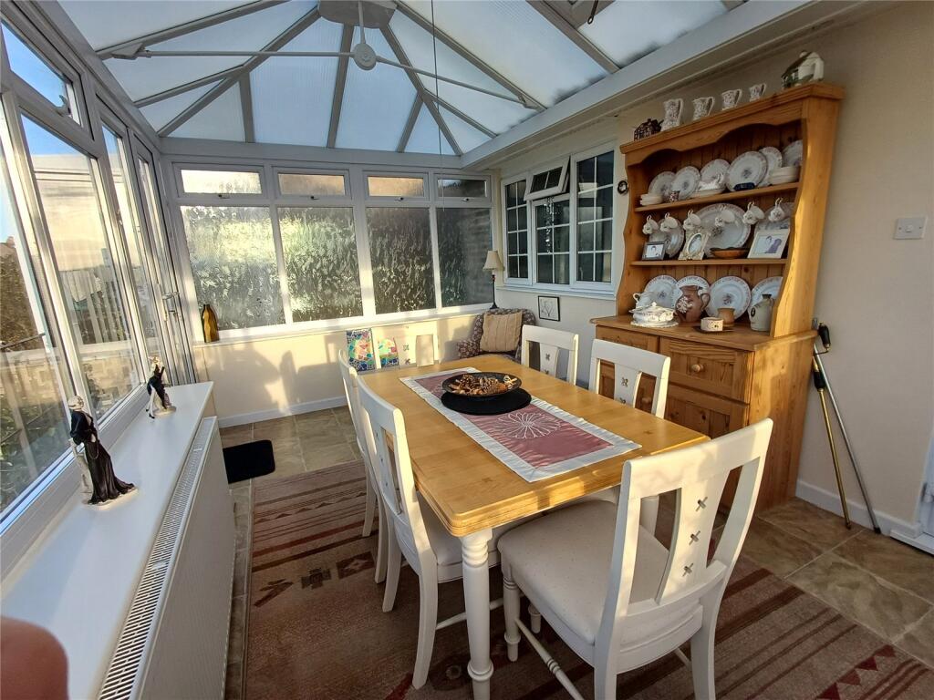 Stuart Way, Bridport, Dorset, DT6 photo 3