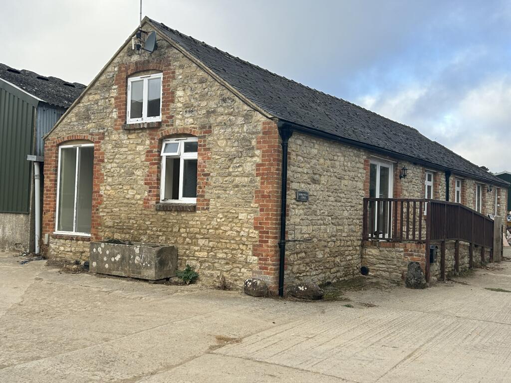Main image of property: Bridewell Lodge, Wilcote Road, East End, North Leigh, WITNEY, OX29 6QN