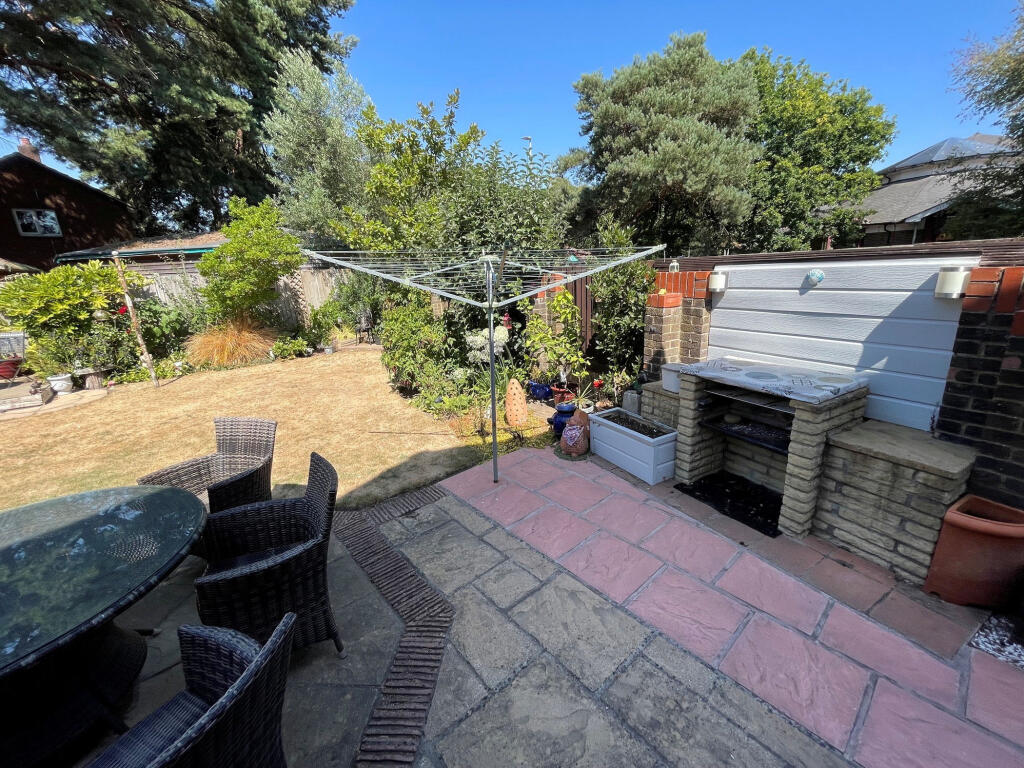 House in Poole, Creekmoor - View 2