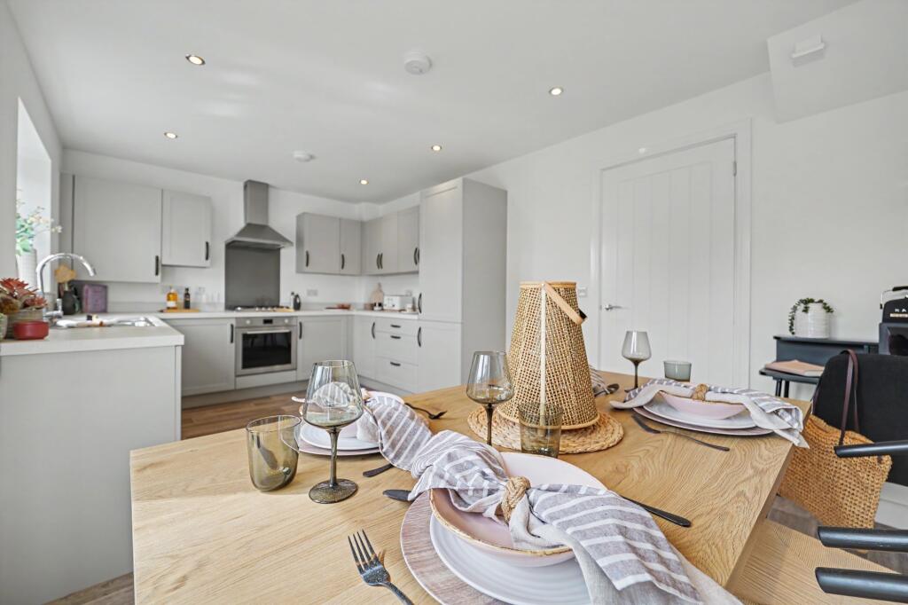 House in Warwick, Westwood Park, Burton Green - View 4