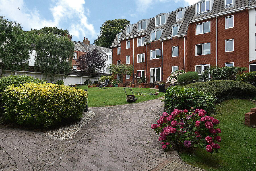  Bartholomew Street West, Exeter, EX4 photo 3
