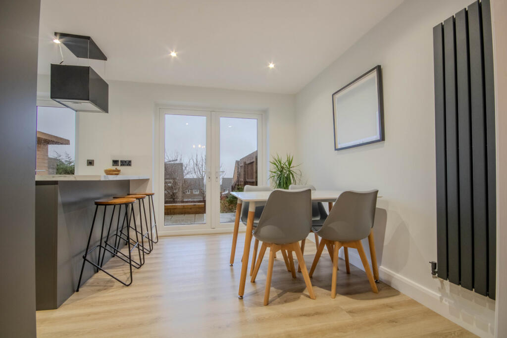 House in Abertridwr, Hendredenny, Penyrheol Trecenydd & Energlyn - More