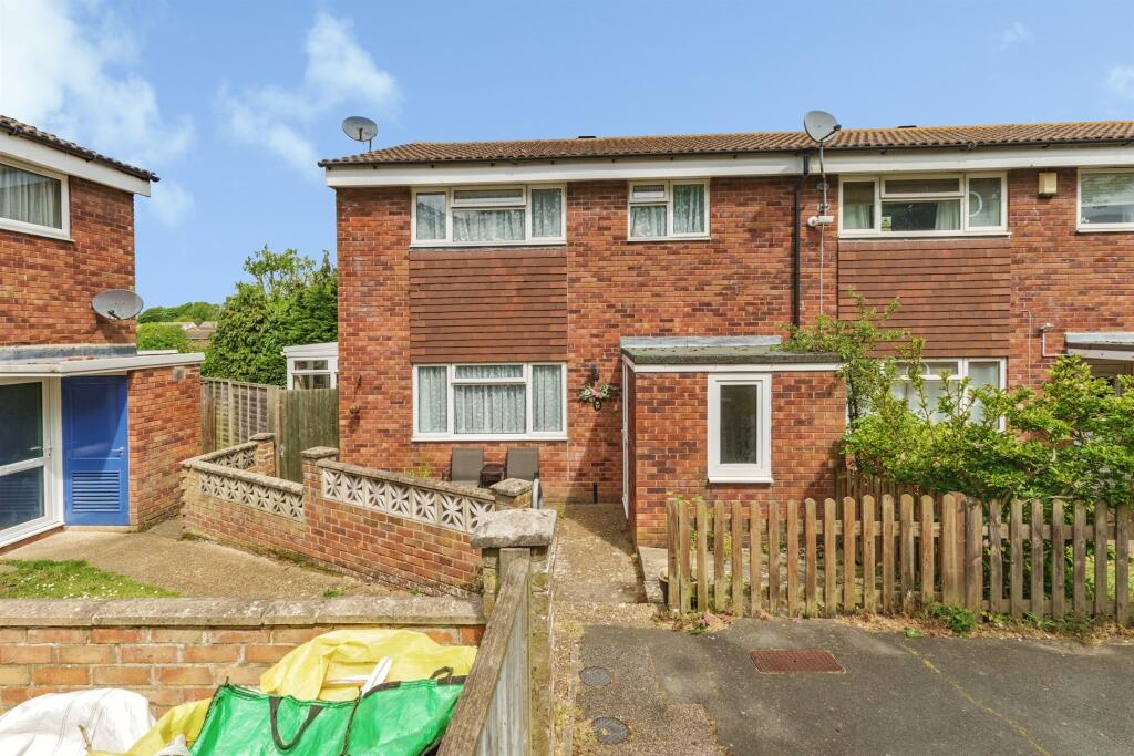Main image of property: Vale Close, Seaford