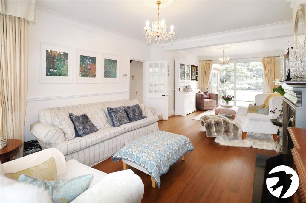 House in London - View 2