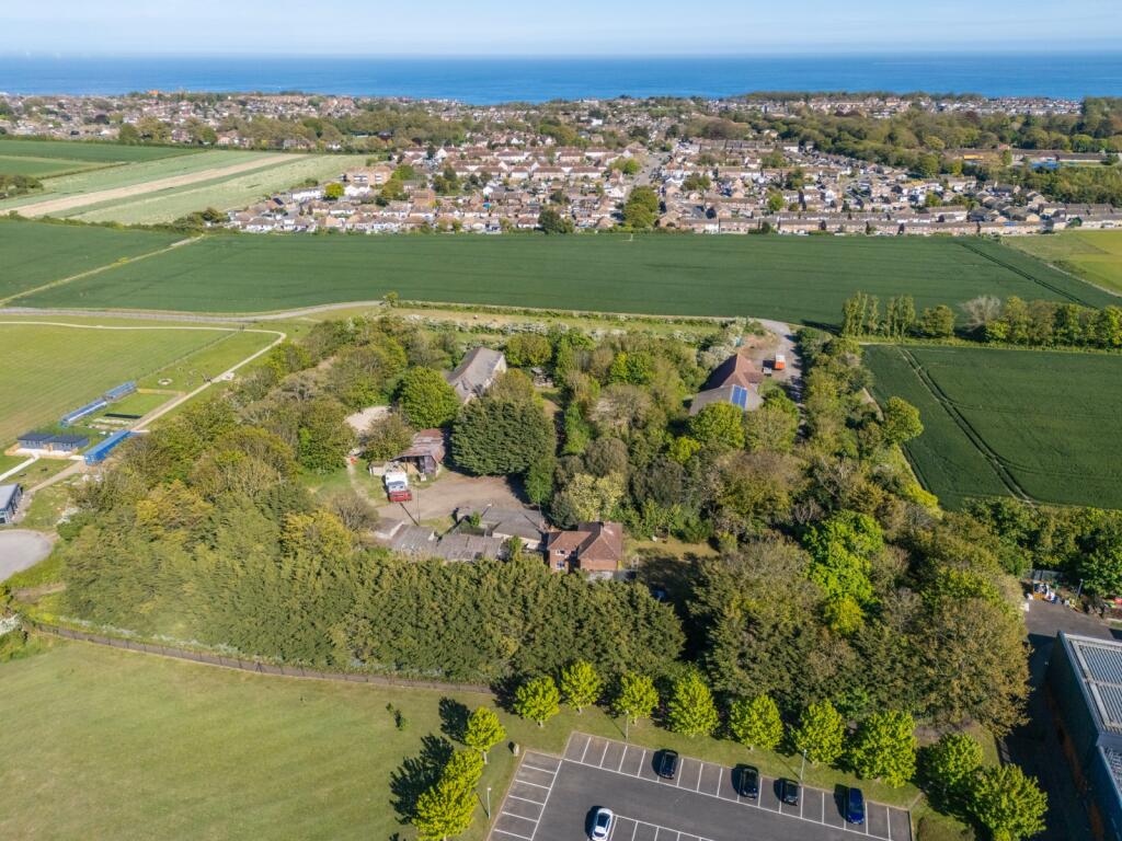 Newlands Lane, Ramsgate, Kent, CT12 - View 2