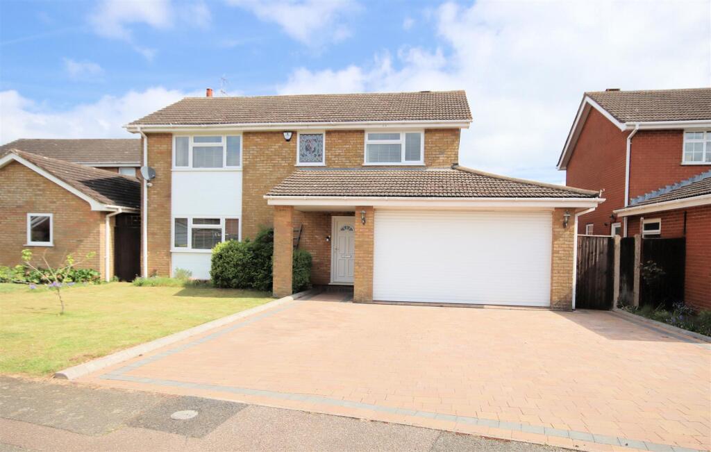 Main image of property: Alma Farm Road, Toddington, Dunstable