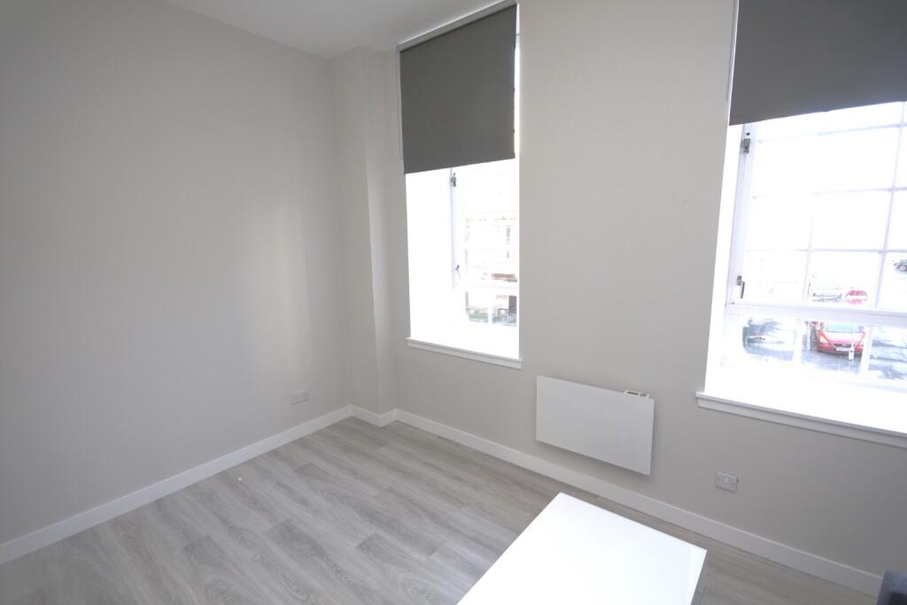 Apartment in Glasgow - View 5