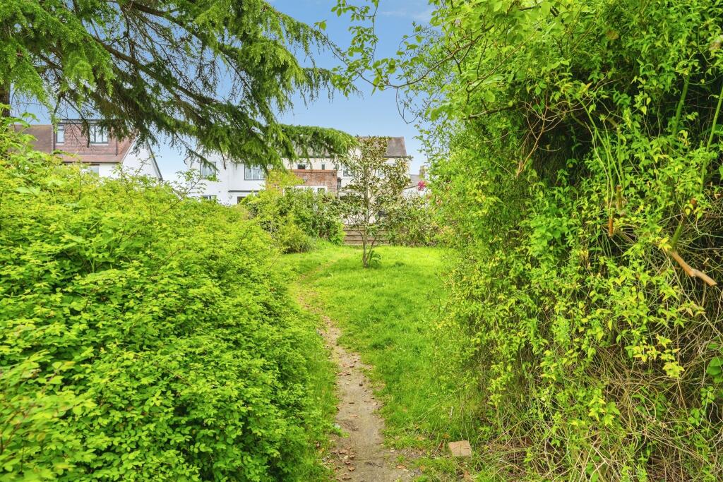 Additional image 28 of Radlett Road, Frogmore, St. Albans