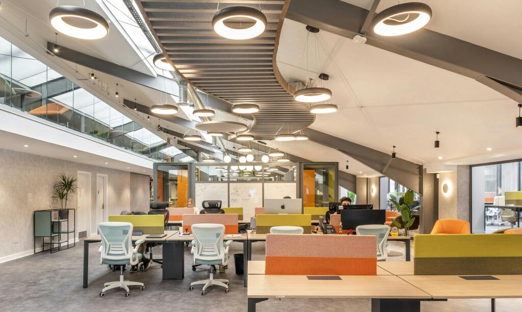 office 17.jpg