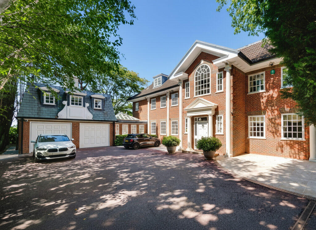 Main image of property: Byron Drive, London, N2
