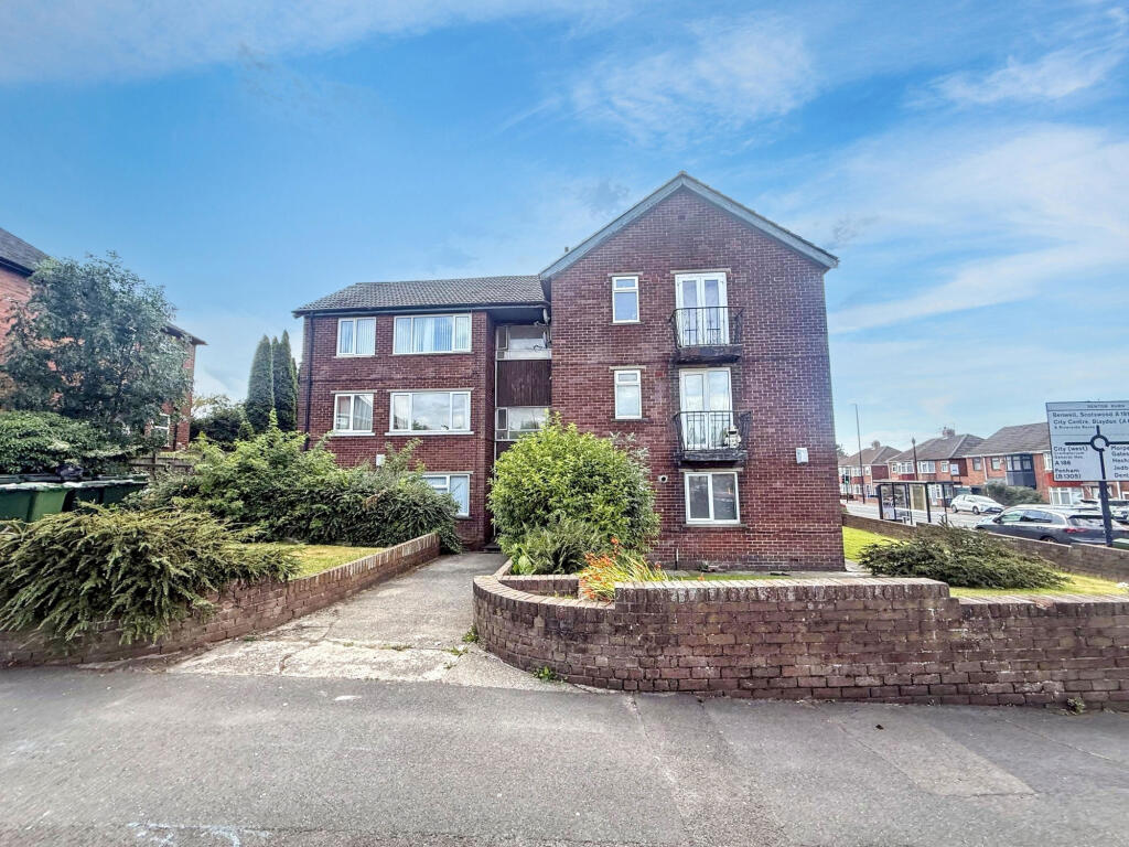 Main image of property: Silver Lonnen, Fenham, Newcastle upon Tyne, Tyne and Wear, NE5 2JN