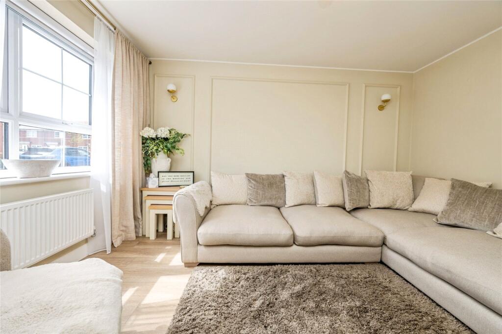 Axminster Drive, Stourport-on-Severn, Worcestershire, DY13 - Widok 4