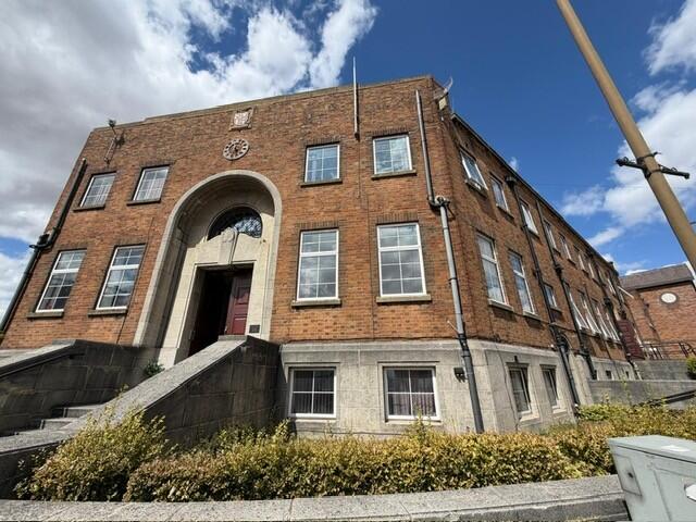 Main image of property: LE10