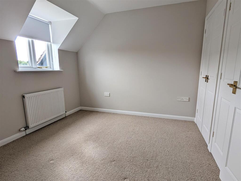 17 Jubilee Mews, Westbury, Shrewsbury, SY5 9EZ - More
