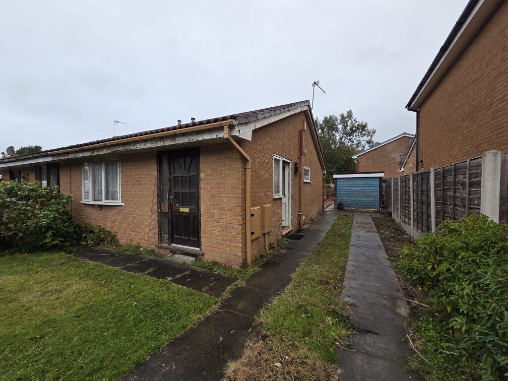 House in Bolton - View 3