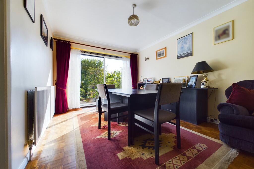 Carlisle Road, Tilehurst, Reading, Berkshire, RG31 photo 5