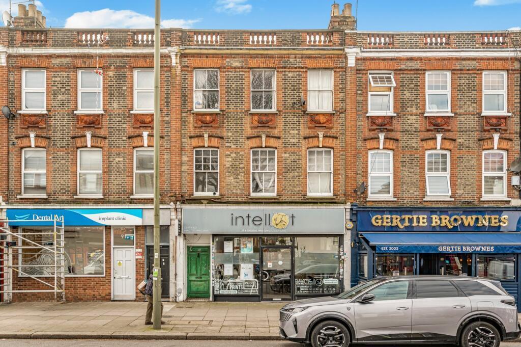 Main image of property: High Road, London, N2