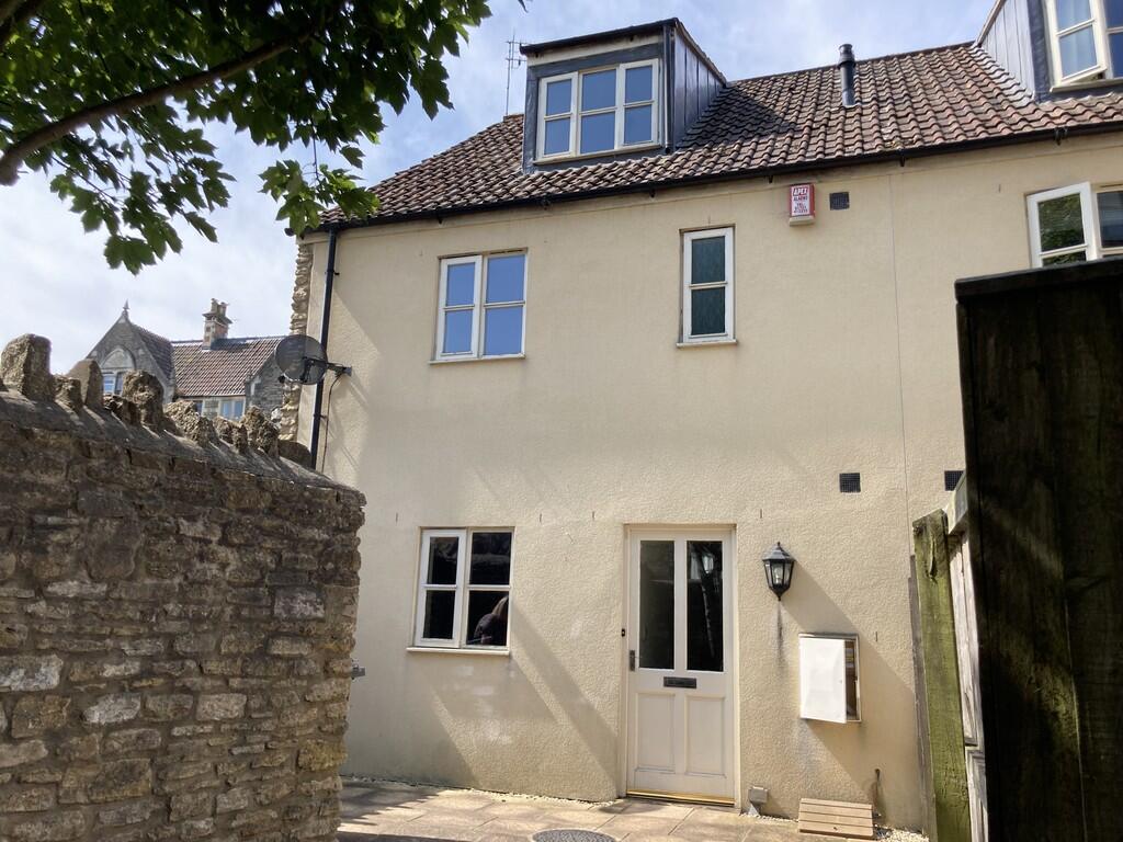 Main image of property: South Parade, Frome